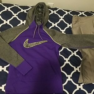 Nike hoodie
